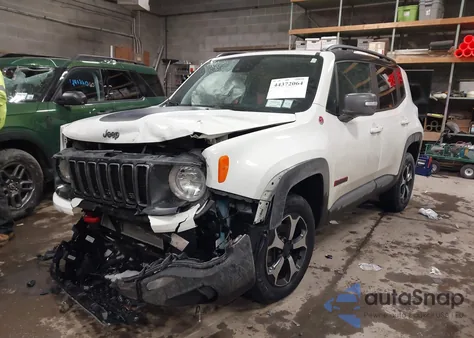 2021 Jeep Renegade Trailhawk 4X4 z USA, uszkodzony, nr VIN ZACNJDC13MPM29032